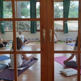 Yoga y Vida sala de retiros